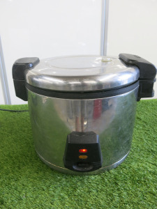 Buffalo 1950w Rice Cooker, Model J300.