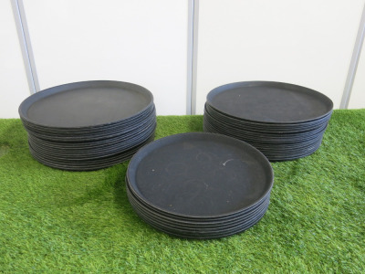 64 x Non Slip Trays Size Dia 40cm.