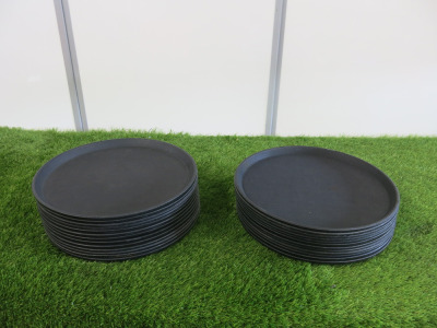 70 x Non Slip Trays, Size Dia 35cm.