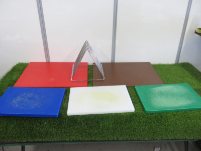 Stainless Steel Cutting Board Rack with 8 x Assorted Sized Chopping Boards.
