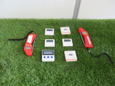 Lot of Thermometers & Timers to Include: 2 x Hygiplas Thermometers & 6 x Timers.