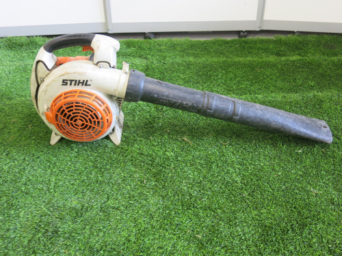 Stihl Petrol Leaf Blower, Model BG86/C.