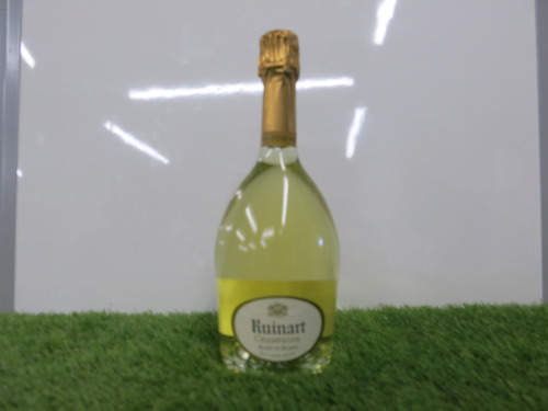 Bottle of Ruinart Blanc De Blancs Champagne, 750ml.