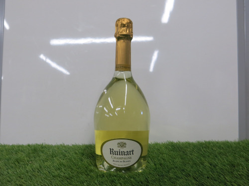 Bottle of Ruinart Blanc De Blancs Champagne, 750ml.