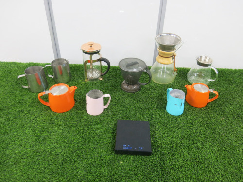 Assorted Lot of Coffee/Tea Accessories to Include: 1 x Chewex Cafetiere, 1 x Von Shef Cafetiere, 1 x Clever Dripper, 1 x Ovalware Glass Measuring Jug, 4 x Stainless Steel Jugs & 2 x Assorted Sized Forlife Tea Pots & 1 x Timemore Coffee Weighing Panel, Mod