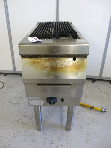 Electrolux Professional Ribbed Gas Grill, Model A9GRGDGCFO, S/N 32810001. Size H85 x W40 x D90cm.