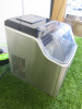 Homcom Ice Maker, Model HZB-20AF/S. - 6