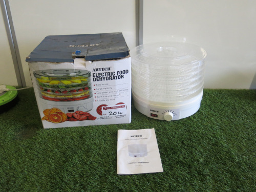 Artech Electric Food Dehydraytor, Model AT-17357. Comes with Instruction Manual & Original Box.
