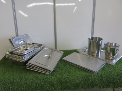 Assortment of Trays, Lids Etc to Include: 22 x Assorted Size GN Containers & Lids (14 x Containers, 8 x Lids), 7 x Aluminium Trays, 1 x Stainless Steel Pot & 1 x Ice Bucket.