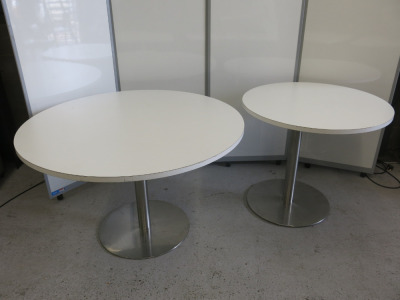 13 x Assorted Sized Round Restaurant/Caf&eacute; White Melamine Top Tables with Round Metal Bases to Include: 11 x Round, Size H75 x Diameter 90cm & 2 x Round, Size H75 x Diameter 120cm.