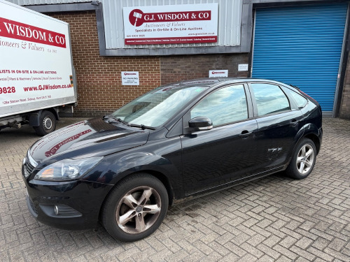BT59 DWV: Ford Focus Zetec 125, 5-Door Hatchback in Black, Petrol, 1798cc, Mileage 124,926, MOT Expires 11/03/2026. Comes with 1 x Key. No V5 Document.