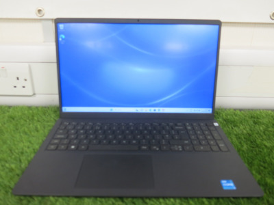Dell 15.5" Laptop, Model Vostro 3520, Running Windows 11 Pro, Intel i3-1215V, 256SSD Hard drive, 8GIG Memory, with Power Supply