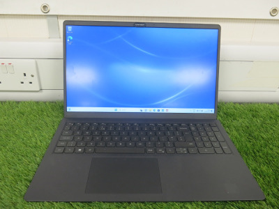 Dell 15.5" Laptop, Model Vostro 3520, Running Windows 11 Pro, Intel i3-1215V, 256SSD Hard drive, 8GIG Memory, with Power Supply
