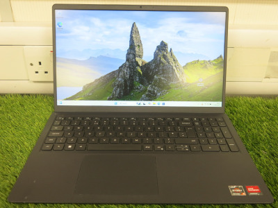 Dell 15.5" Laptop, Model Vostro 3525, Running Windows 11 Pro, CPU RYZENS 5500V, 256GB SSD Hard drive, 8GIG Memory, with Power Supply