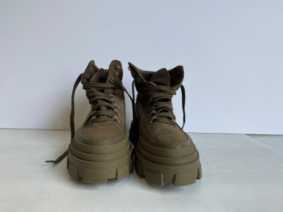 Pair of Zara Suede & Rubber Walking Boots in Olive Green, Appear As New/Unworn. Size 40.