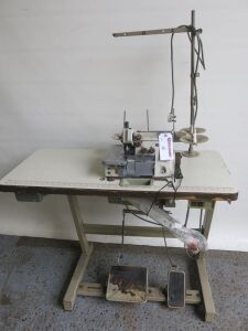Brother MA4-B551 4 Thread Overlocker, S/N L6590788.