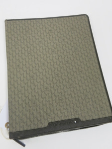 A4 Notepad Holder.