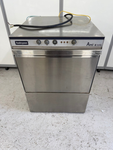 Halcyon Amika 50XL Glasswasher, Model EEL, S/N 2786629. Comes with Tray, Size H81 x W58 x D60cm.