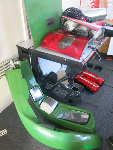 Quantity of Coach Parts to Include: Set of Wing Mirrors, Assorted Light, Dash Panel & Coach Door Panel.