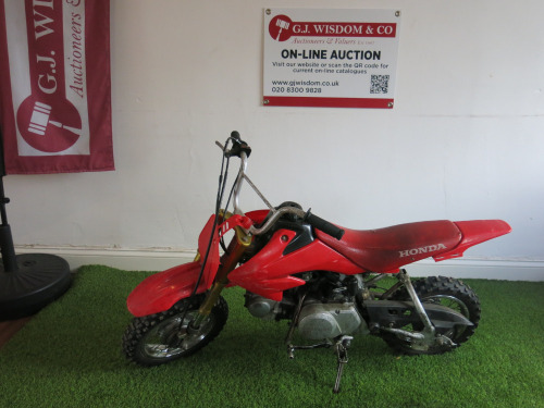 Honda CRF50F 4 Stroke Dirt Bike with Key. Year 2008.