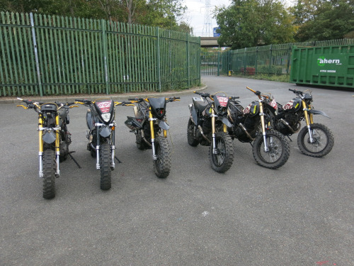 6 x Lexmoto Pulse 125cc 4 Stroke Motorbikes. NOTE: sold for spares or repair.