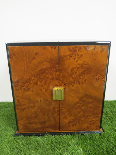 Scatola Del Tampo Rotore 6 Leather Six Watch Winder and Jewellers Box. Size H31 x W31 x D22cm. NOTE: requires 6v charger.