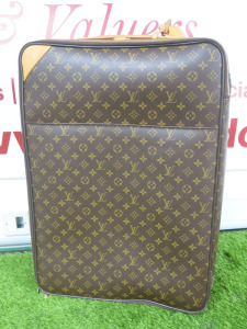 Louis Vuitton Brown Pegase 65 Monogram Canvas Travel Suitcase in Classic Design. Size H65cm, W45cm & D23cm. NOTE: condition as viewed/inspected.