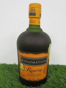 Diplomatico Reserva Extra Anejo Rum, 700ml.