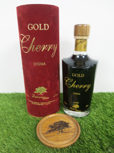 Debowa Polska Gold Cherry Vodka Liqeur, 700ml.