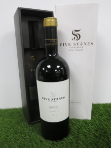 Bottle of Five Stones Vineyards 'Vertuous' Red Wine, 75cl, in Box.