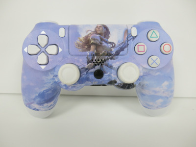 1 x Custom 'Horizon Zero Dawn' PS4 Pad.