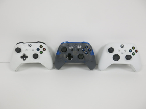 3 x Official Xbox One Controllers. NOTE: all damaged/missing parts, for spares and repairs.