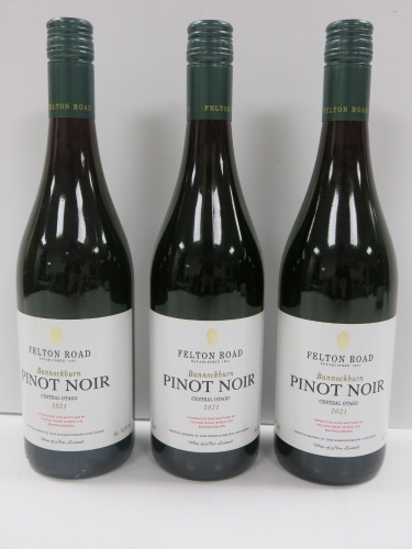 3 x Bottles of Felton Road Bannockburn Pinot Noir Red Wine, 2021, 750ml.