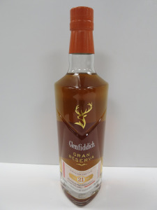 Bottle of Glenfiddich Gran Reserve Single Malt Scotch Whisky, Rum Cask Finish, Aged 21 Years, 700ml.