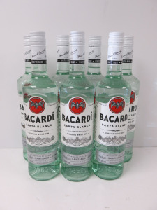 7 x Bottles of Bacardi Carta Blanca Superior White Rum, 700ml.