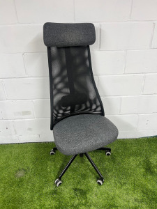 High Back Swivel Office Chair in Grey Fabric Seat with Mesh Back.