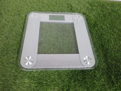 2 x Pairs of Bathroom Scales (1 x Salter A/F).
