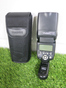 Yongnuo Manual Digital Speedlite YN560 III Flash, with Yongnuo Digital RF603C, in Original Case.