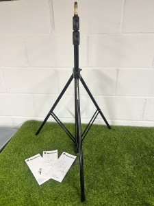 Manfrotto 1052BAC-D1799307 Extendable Tripod, with Manuals.