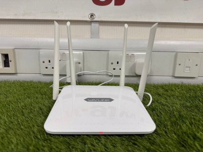 Wavlink Wi-Fi Router. Comes with Power Supply.