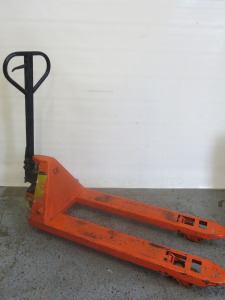 Orange 2000kg Pump Truck.