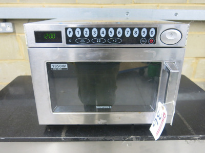 Samsung 1850w Commercial Microwave, Model CM1929, S/N 800208H.