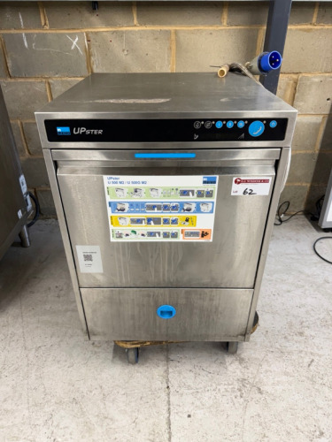 Meiko Upster Commercial Front Loading Undercounter Dishwashing Machine, Model Upster U 500 M2, S/N 10530064, YOM 2021.Comes with 2 Trays. Size H82 x W60 x D67.