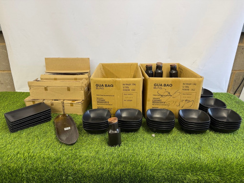 117 x Assorted Black Crockery & Melamine Bowls to Include: 45 x Jugs with Lids, 40 x Melamine Bowls, 25 x 30cm Plates & 7 x 20cm Plates.
