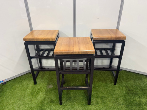 25 x SG Partneri Wooden High Stool with Light Wood Top on Black Painted Base. Size H80 x W40 x D40cm.