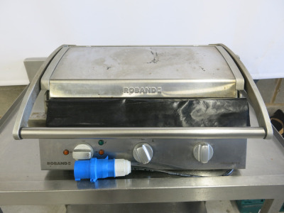 Robande Contact Grill, Model GSA815S, S/N 3826.