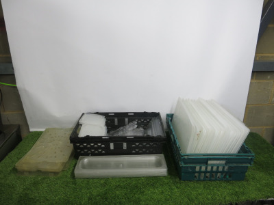 135 x Assorted Sized Cambro GN Containers, Lids & Drain Shelfs to Include: 70 x Assorted Sized Containers, 50 x Assorted Lids & 15 x Assorted Sized Gastronorm Tray Drain Shelfs.