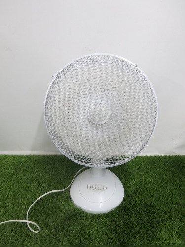 K-Mart Table Fan, Model USDF-631-12.