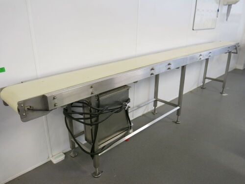 Ralspeed Motorised Stainless Steel Conveyor Belt, 3 Phase. Size H90cm x W400cm x D45cm.