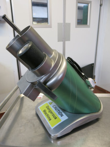 Brunner Barvel Commercial Vegetable Cutter. Comes with Assorted Blades.